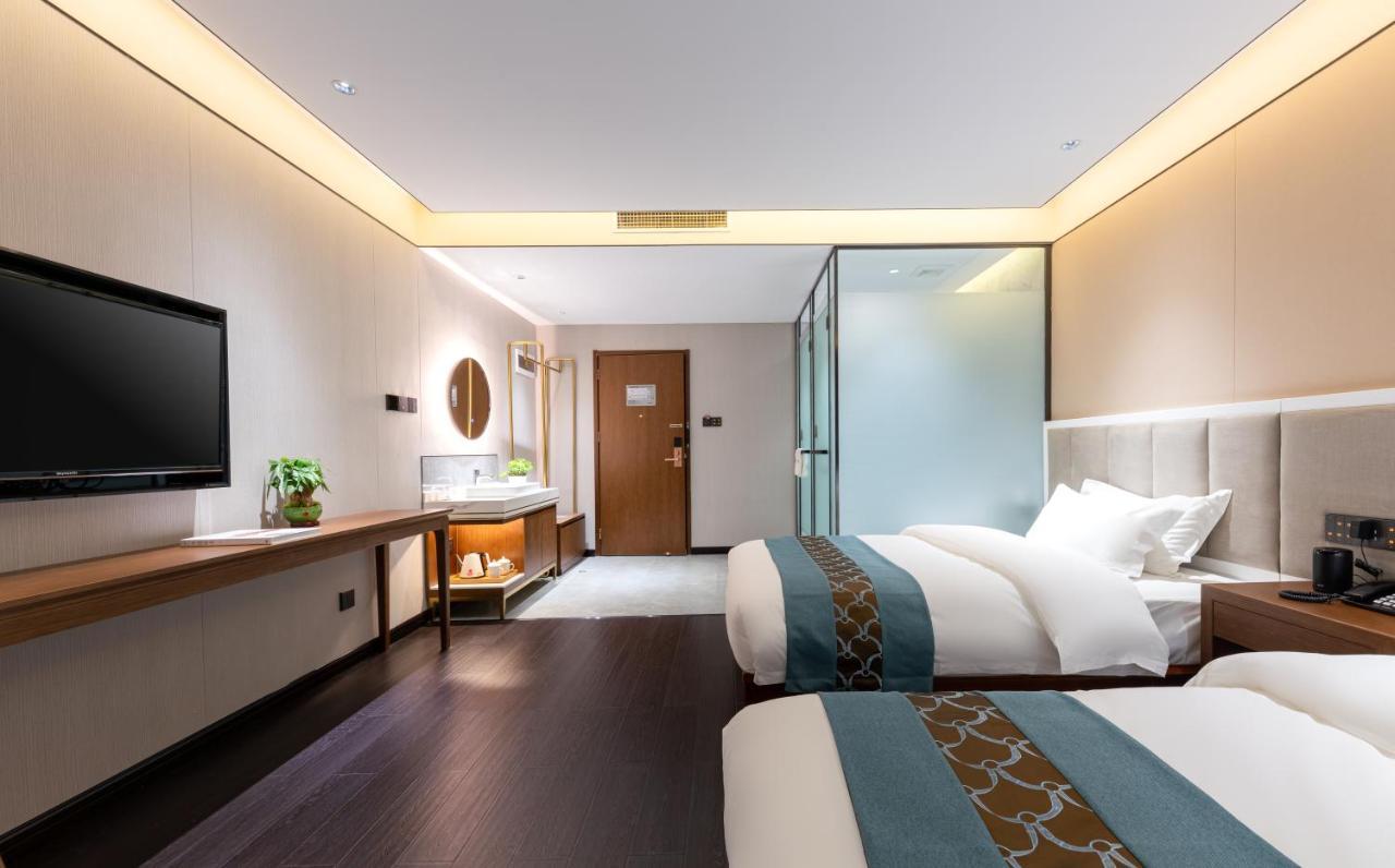 ไชนีส คัลเจอร์ ฮอลิเดย์ โฮเต็ล หนานลัวฉูเซียง Hotel ปักกิ่ง ภายนอก รูปภาพ