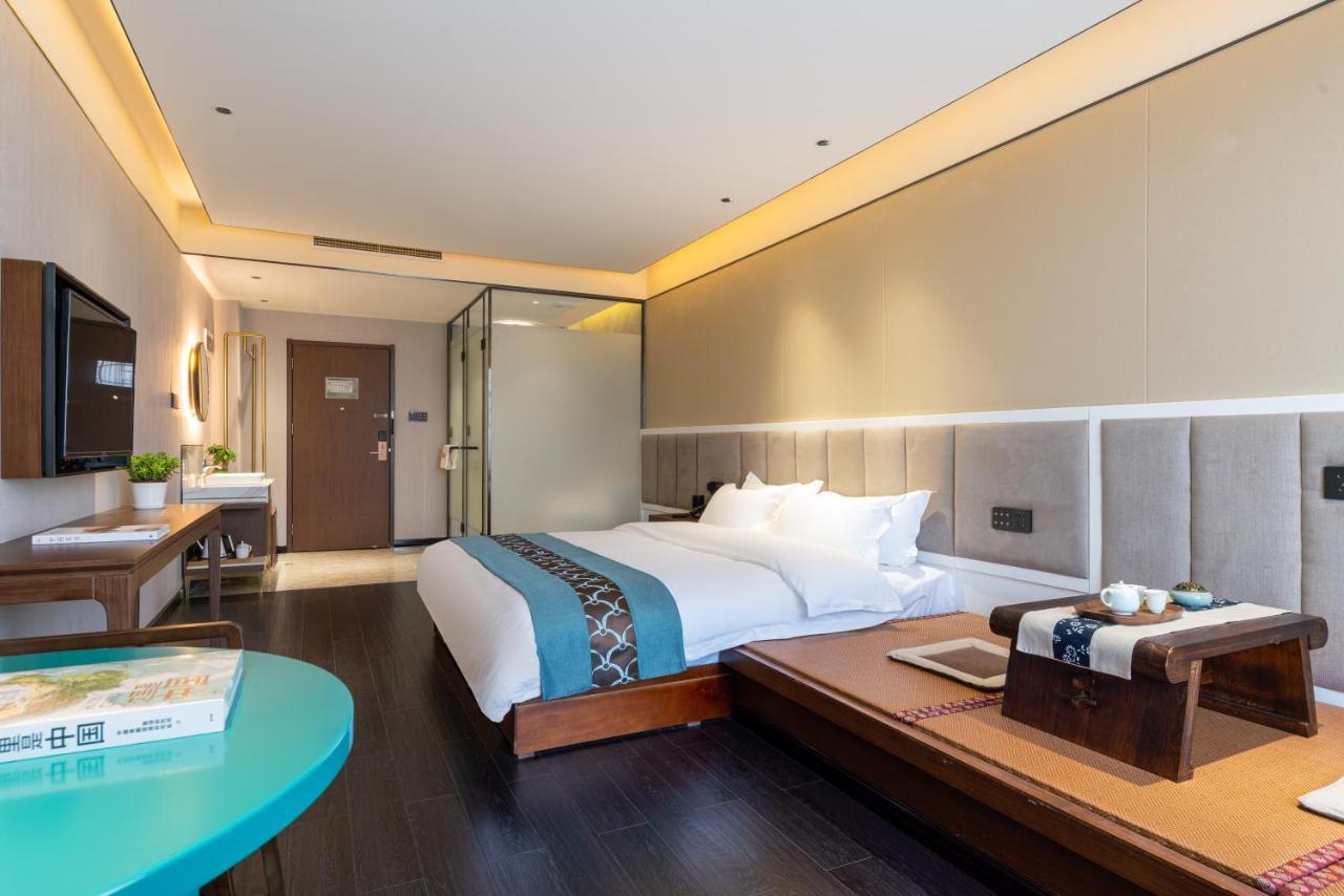 ไชนีส คัลเจอร์ ฮอลิเดย์ โฮเต็ล หนานลัวฉูเซียง Hotel ปักกิ่ง ภายนอก รูปภาพ