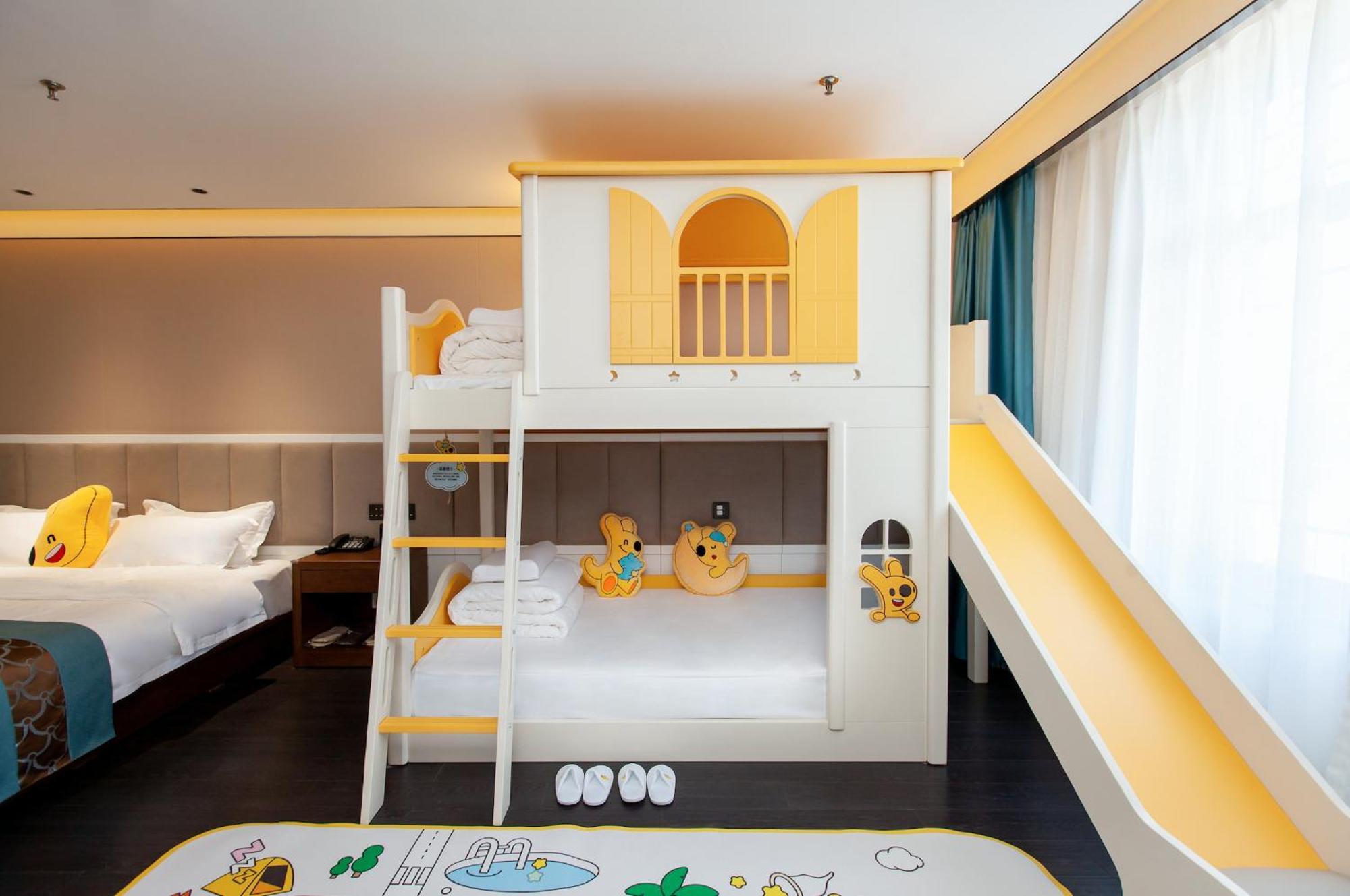 ไชนีส คัลเจอร์ ฮอลิเดย์ โฮเต็ล หนานลัวฉูเซียง Hotel ปักกิ่ง ภายนอก รูปภาพ