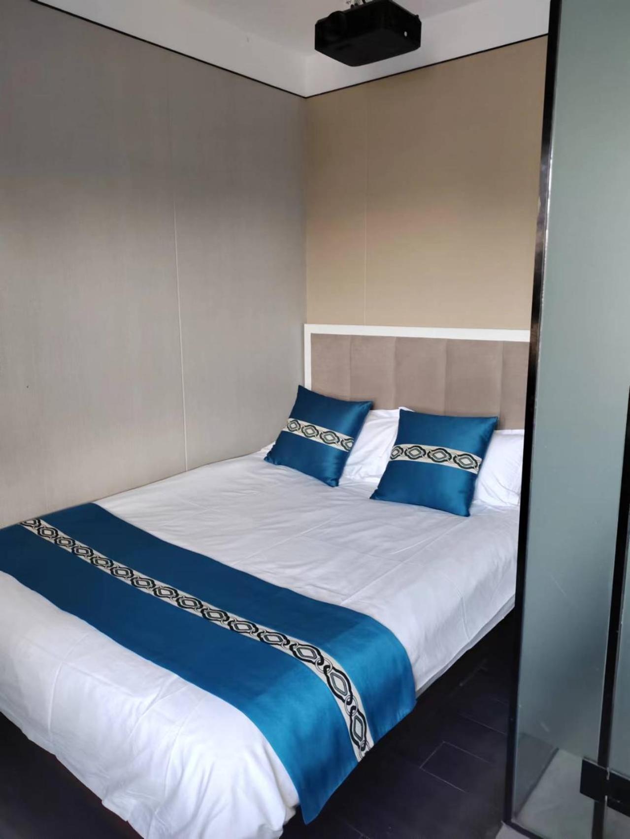 ไชนีส คัลเจอร์ ฮอลิเดย์ โฮเต็ล หนานลัวฉูเซียง Hotel ปักกิ่ง ภายนอก รูปภาพ