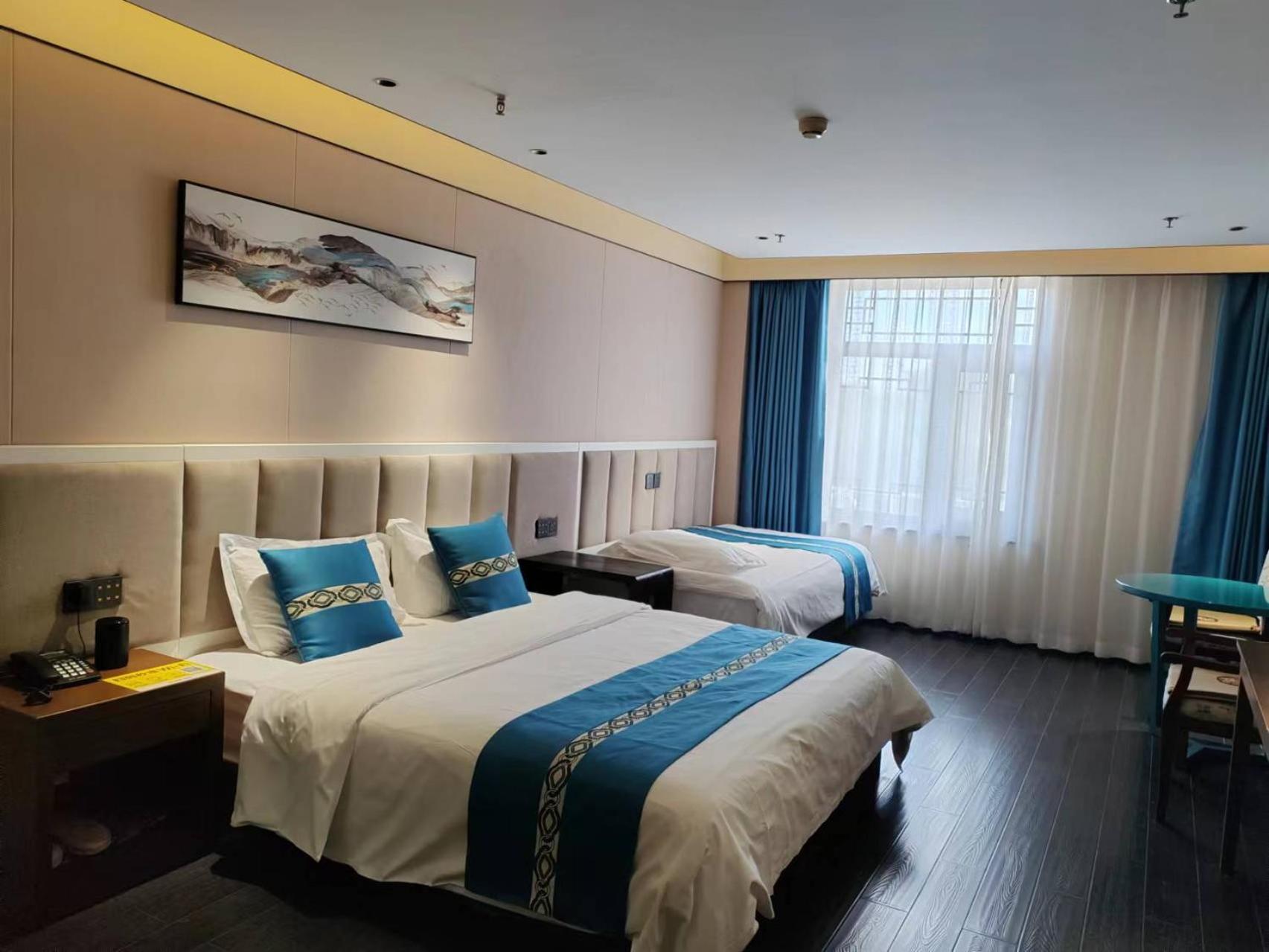ไชนีส คัลเจอร์ ฮอลิเดย์ โฮเต็ล หนานลัวฉูเซียง Hotel ปักกิ่ง ภายนอก รูปภาพ