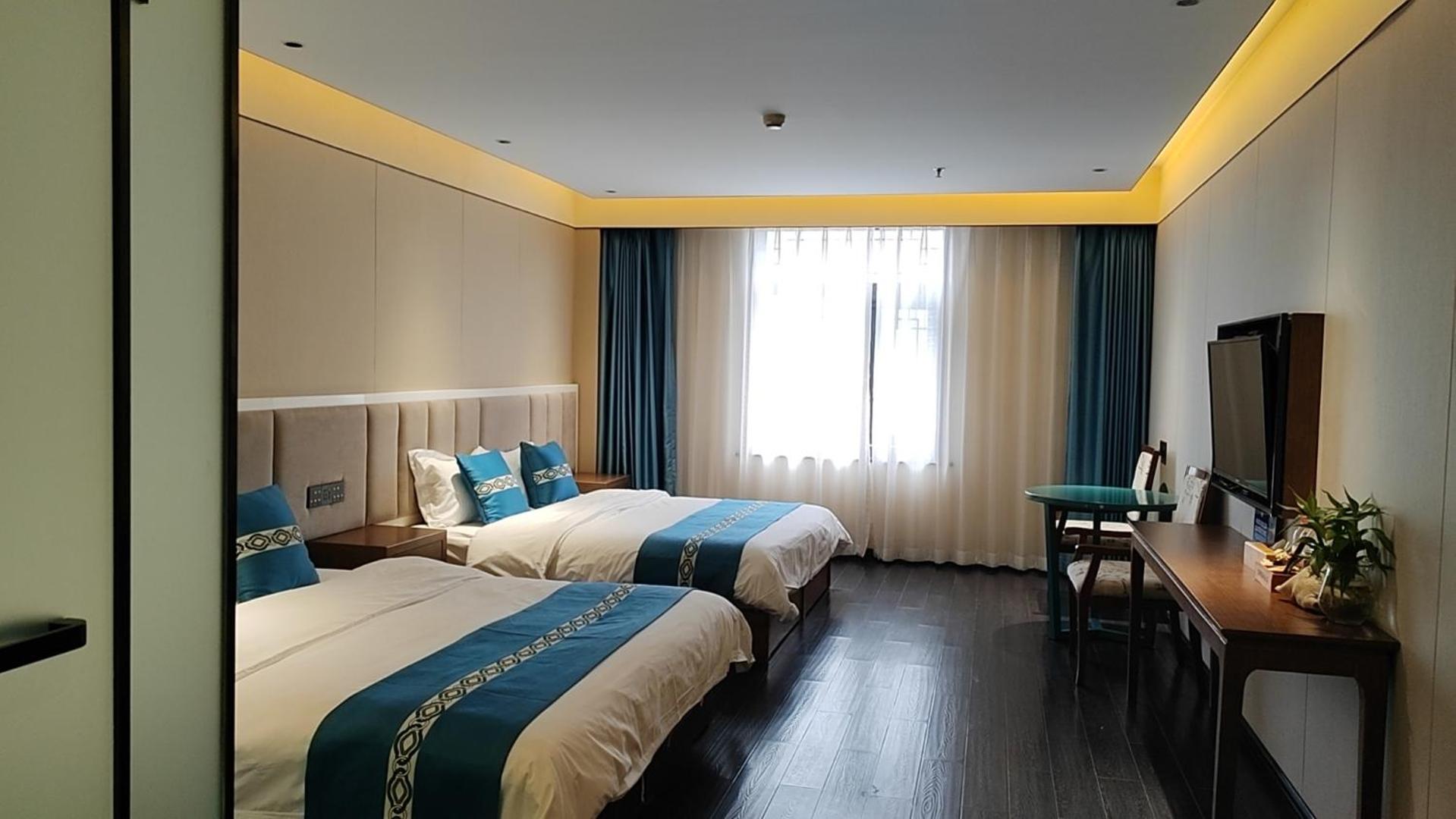ไชนีส คัลเจอร์ ฮอลิเดย์ โฮเต็ล หนานลัวฉูเซียง Hotel ปักกิ่ง ภายนอก รูปภาพ